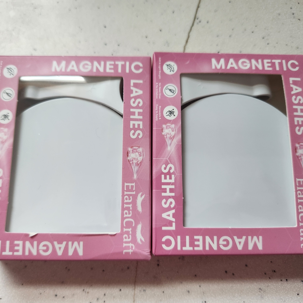 ElaraCraft Magnetic Lashes in Pink Packaging